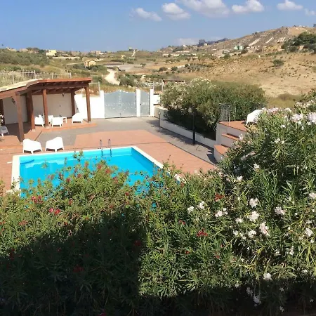 Appartanvilla Scala Dei Turchi * レアルモンテ